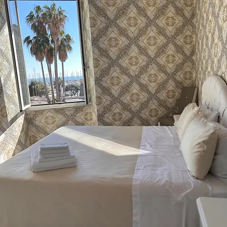 Mucci & Apartment